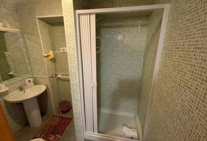 هتل Albergo Villa Marina