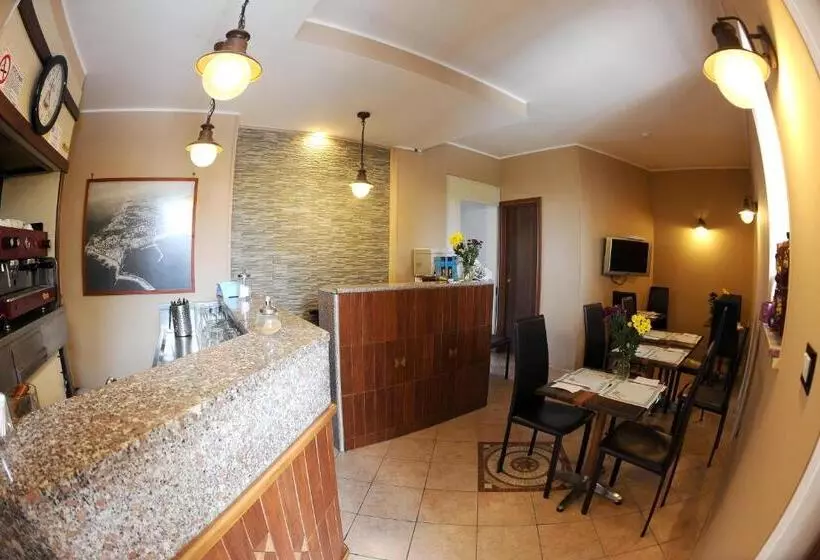 هتل Albergo Villa Marina