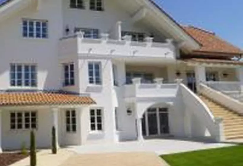 ホテル Belle Maison  Das Kleine