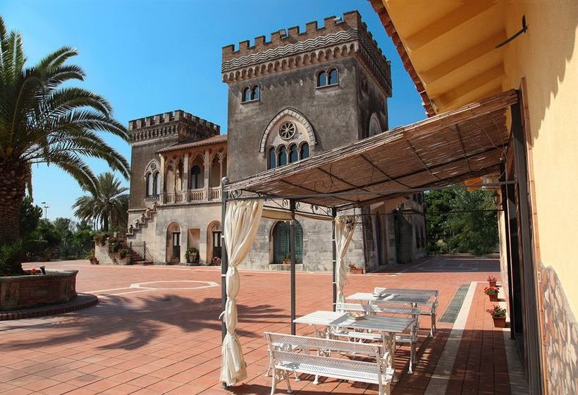 فندق Castello D Urso Somma B&b