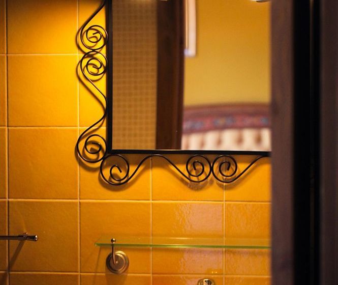 فندق Castello D Urso Somma B&b