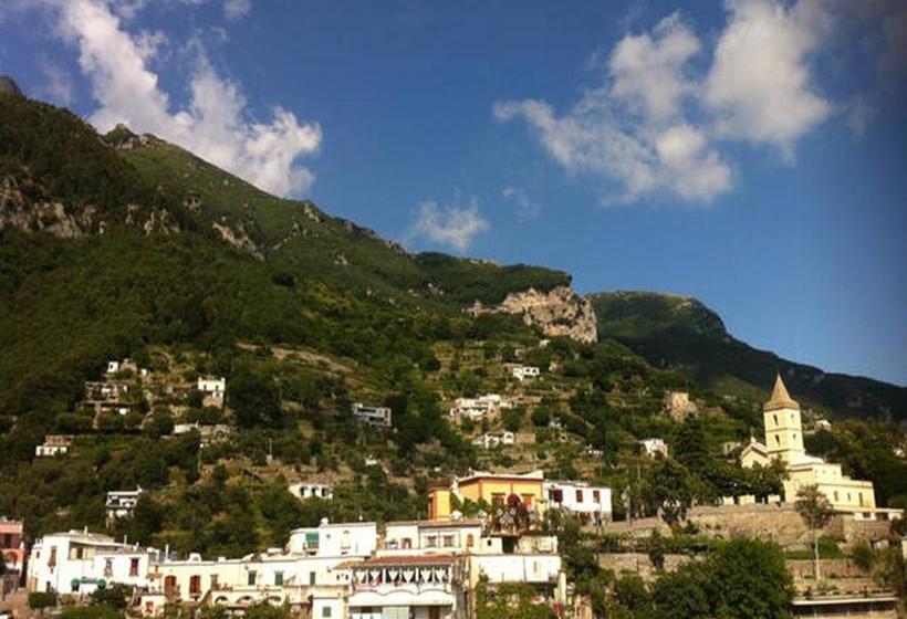 هتل Colle Dell'ara