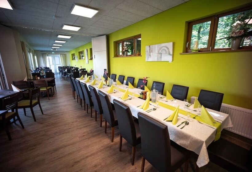 فندق Domäne Am See