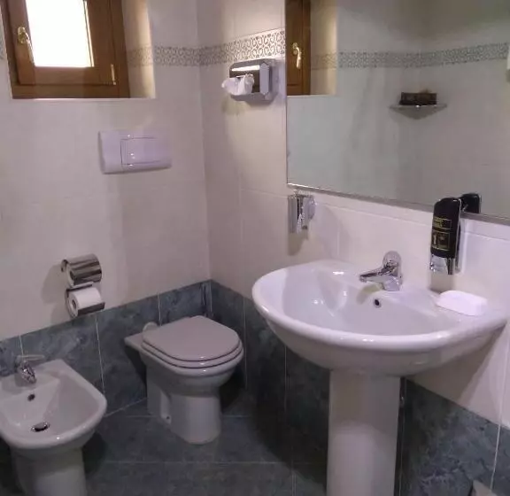 Hotelli Fontana Santa