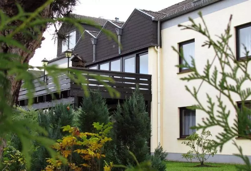 ホテル Haus Salzberg Garni