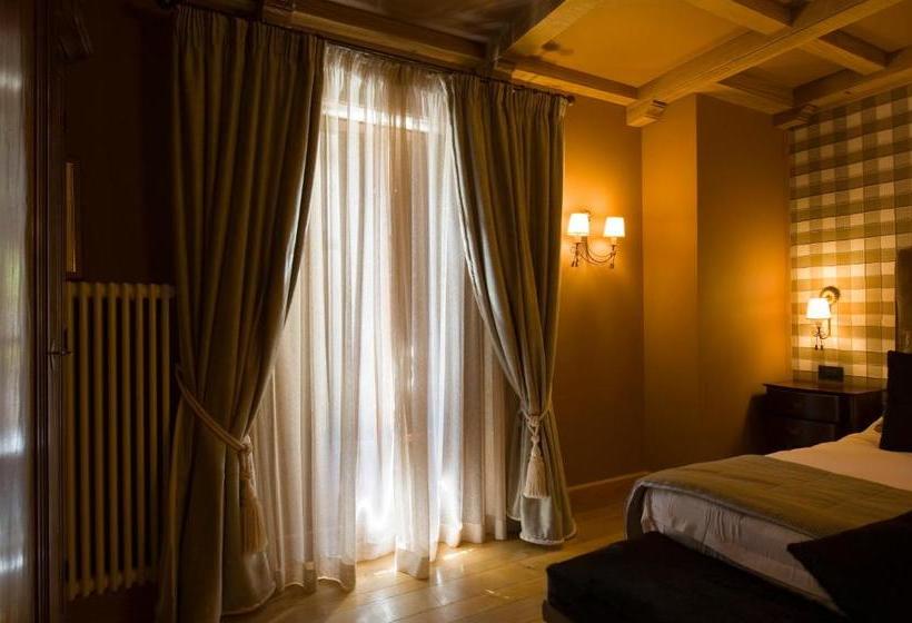 בית מלון כפרי Albergo Il Gatto Bianco