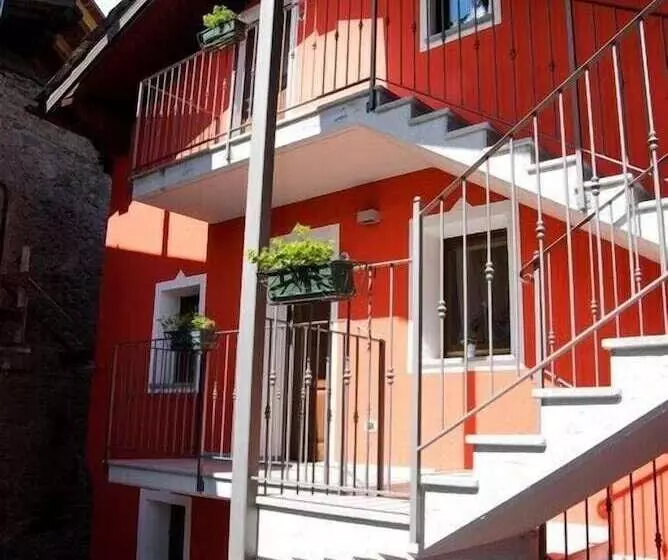 هتل B&b La Maison D  Amelie Camere E Appartamenti