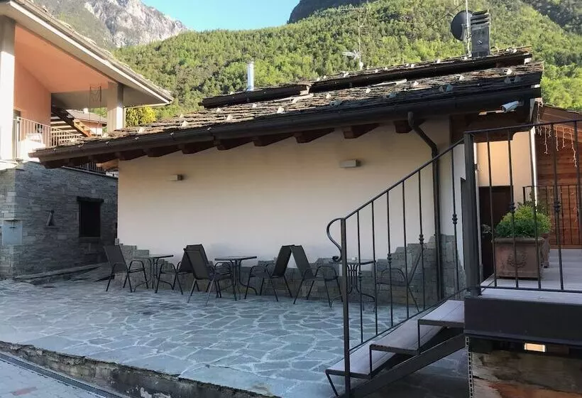 هتل B&b La Maison D  Amelie Camere E Appartamenti