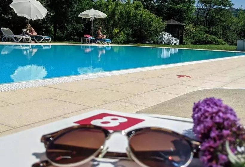 Hotelli Residence Corte Del Bosco