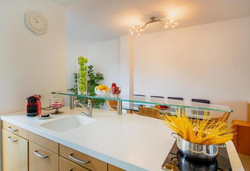 Hôtel Victoria S Carso