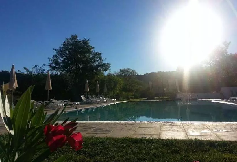 Hotelli Residence Corte Del Bosco