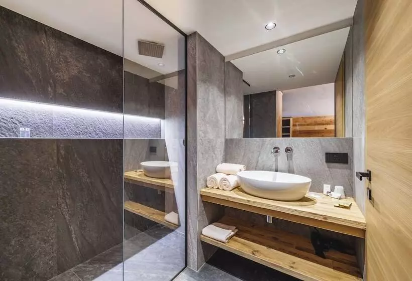 ホテル Steinbock B&b  Apartaments