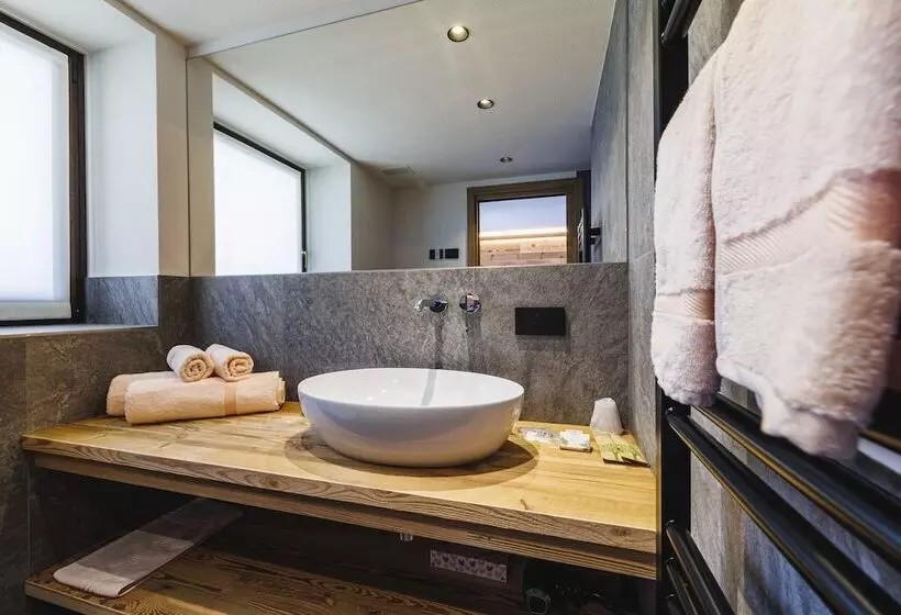 ホテル Steinbock B&b  Apartaments