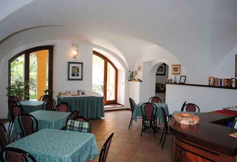 ホテル Tiziana Garnì