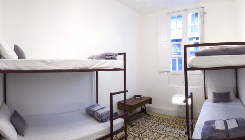 هاستل El Jostel