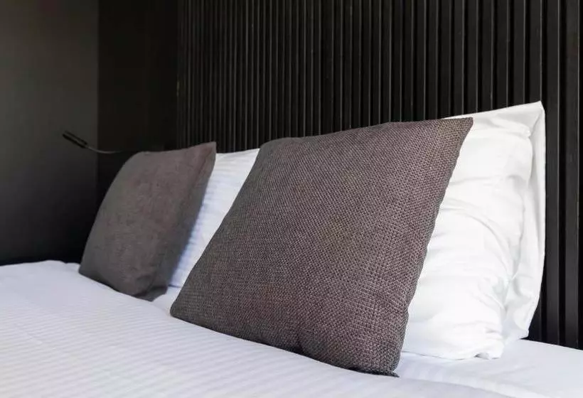 Hotel Prestige