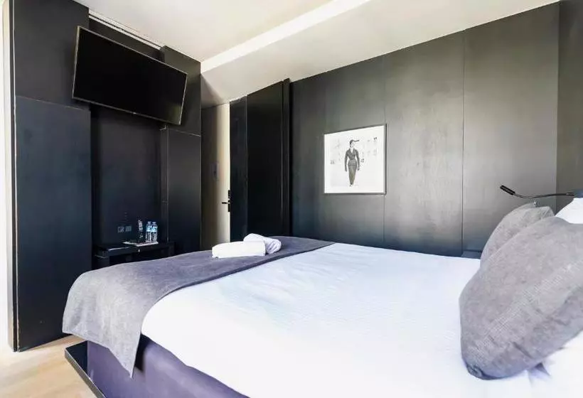 Hotel Prestige