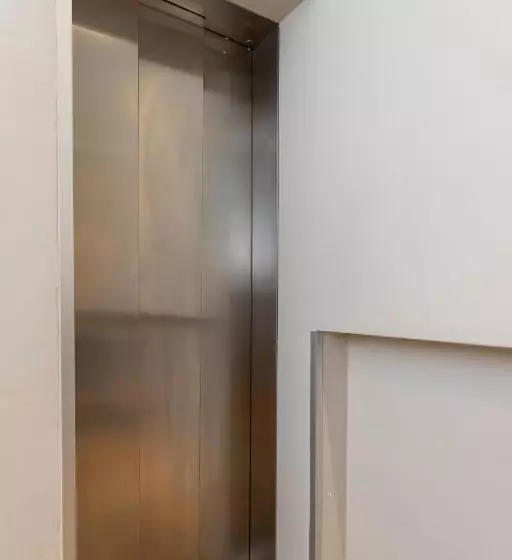 Hotel Prestige
