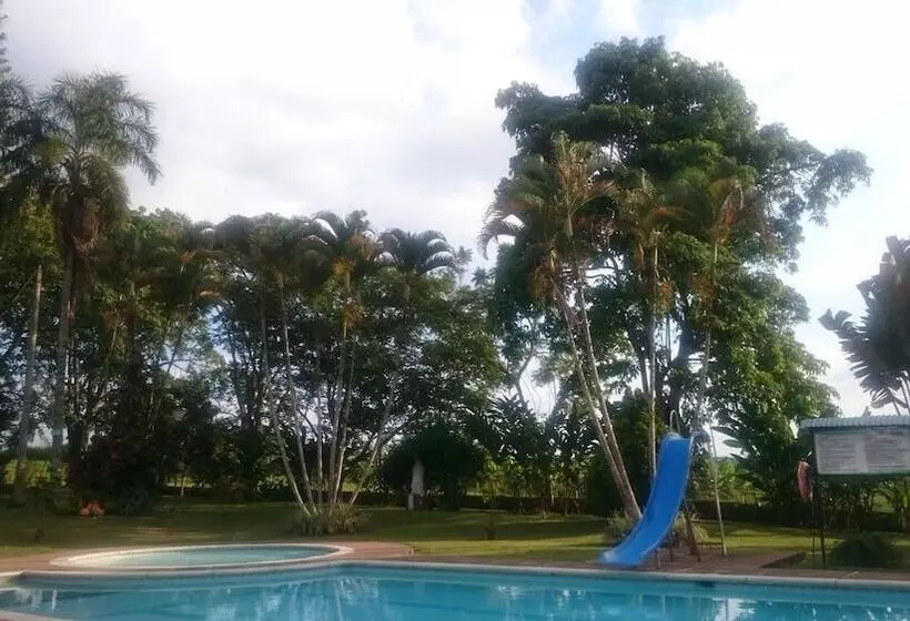 Finca Hotel El Rosario