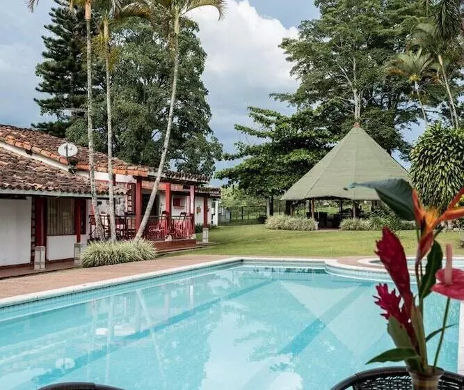 Finca Hotel El Rosario