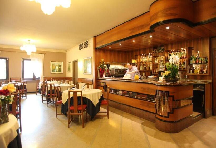 酒店 Albergo Ristorante Papa