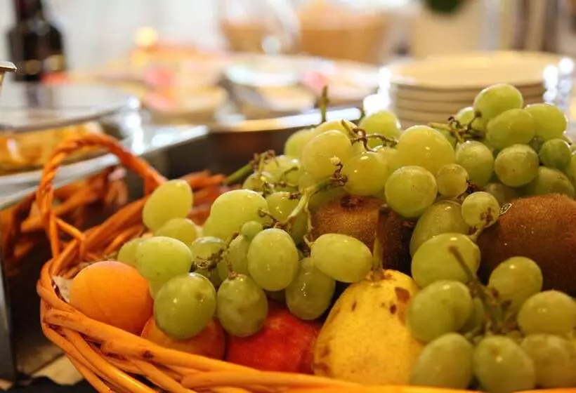 ホテル Albergo Ristorante Papa