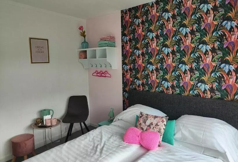 هتل B&b Lela