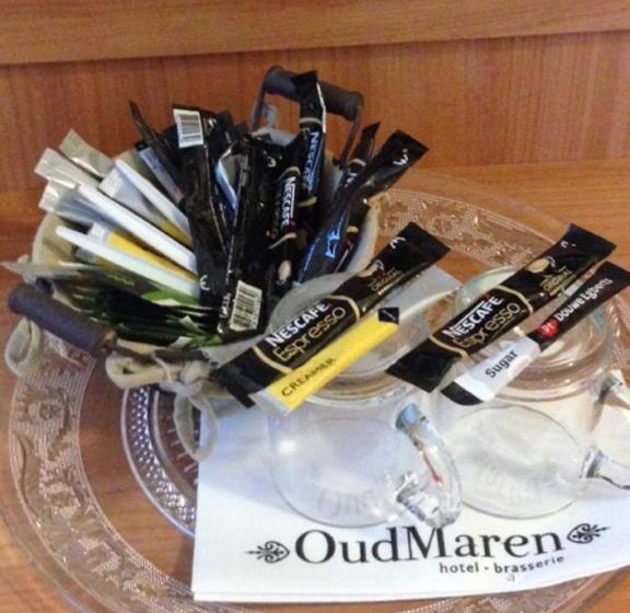 ホテル Brasserie Oud Maren