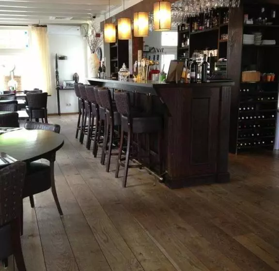 ホテル Brasserie Oud Maren