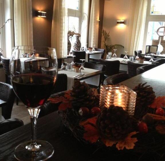 ホテル Brasserie Oud Maren