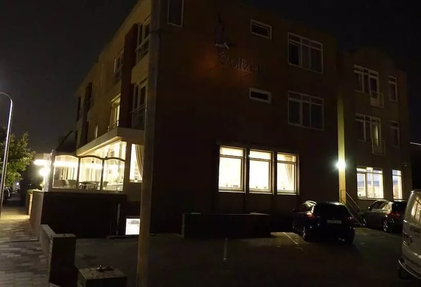 هتل Golfzicht