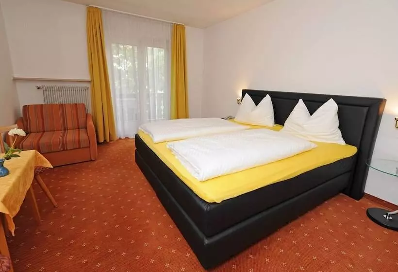 Hotelli Pension Schweitzer