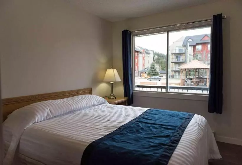 هتل Radium Park Lodge
