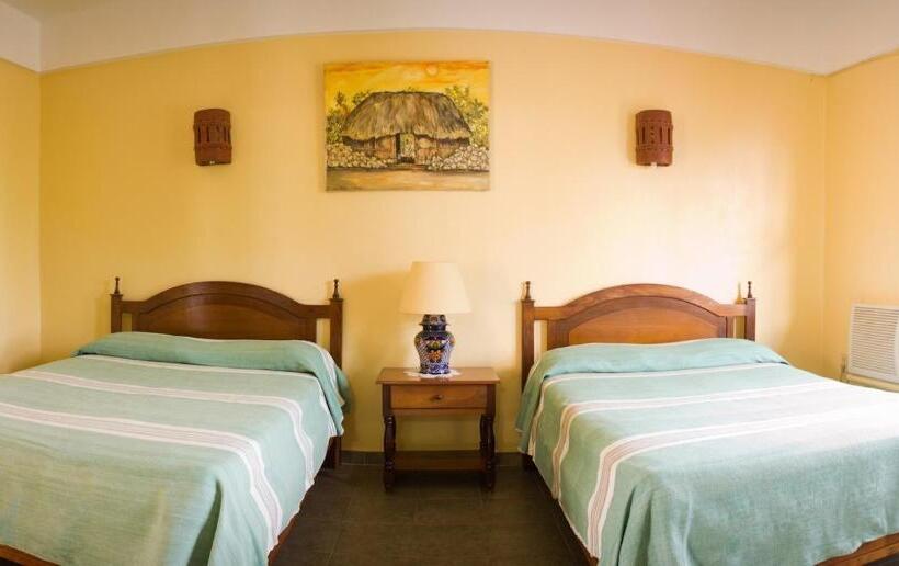 هتل Real Del Mayab