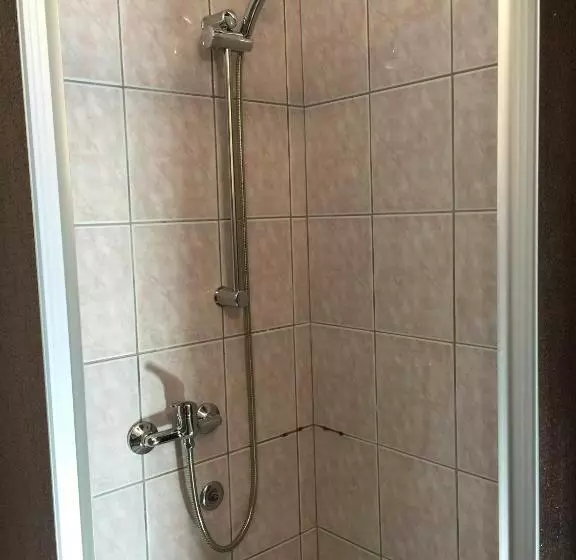ホテル Ruža
