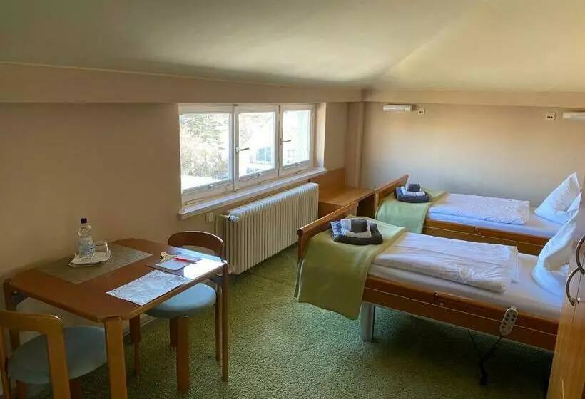 ホテル Gästehaus Am Klinikum