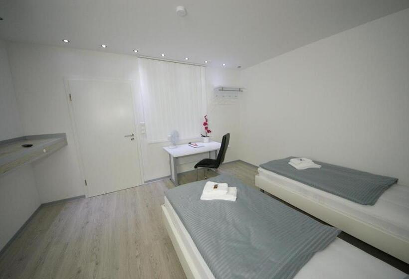 ホテル Am Rosenplatz,24 Stunden Check In, Kostenfreie Parkplätze