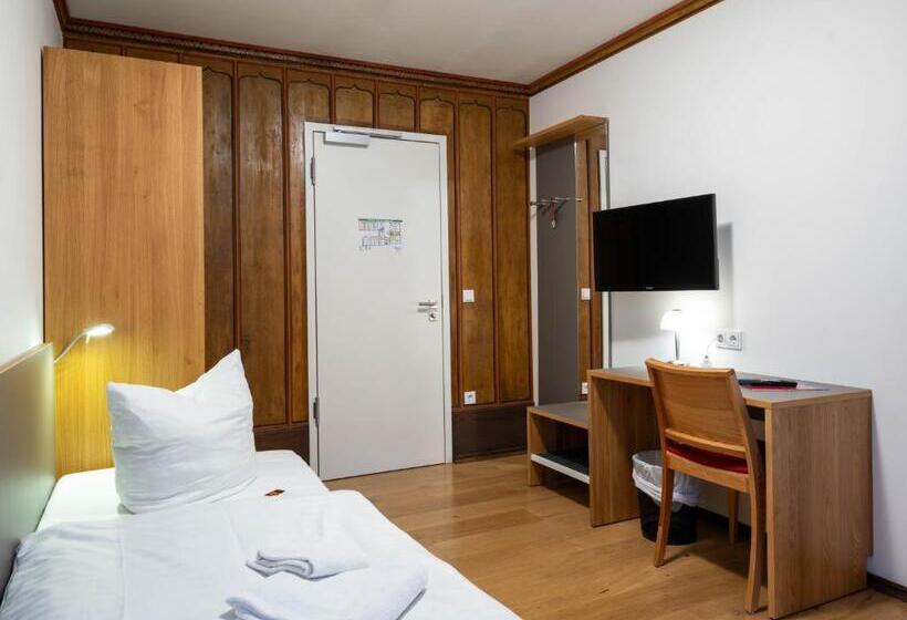 Отель Gästehaus Nikolai