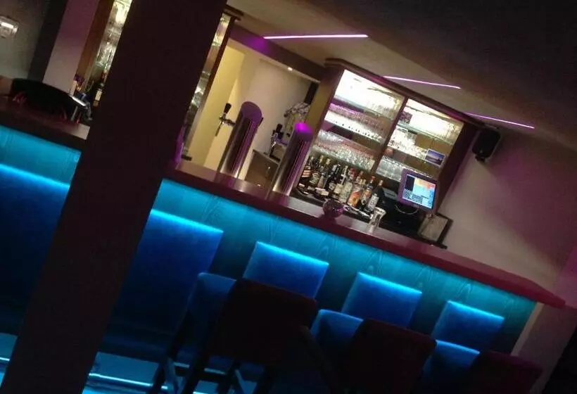 Horchem Hotel Restaurant Café Bar