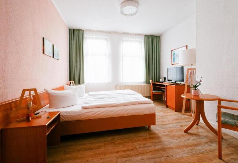 בית מלון כפרי Landhaus Falkenstein