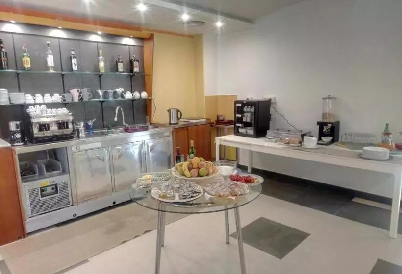 Hotelli Lido Di Procida Guest House