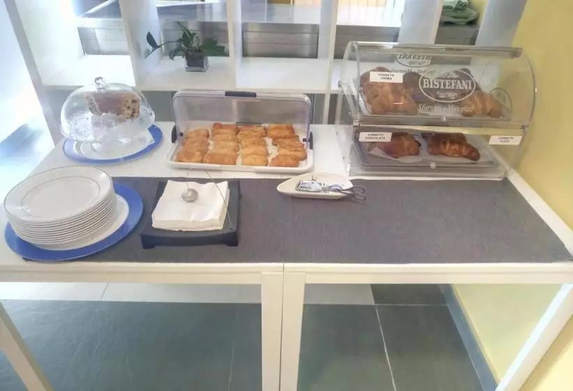 Hotelli Lido Di Procida Guest House