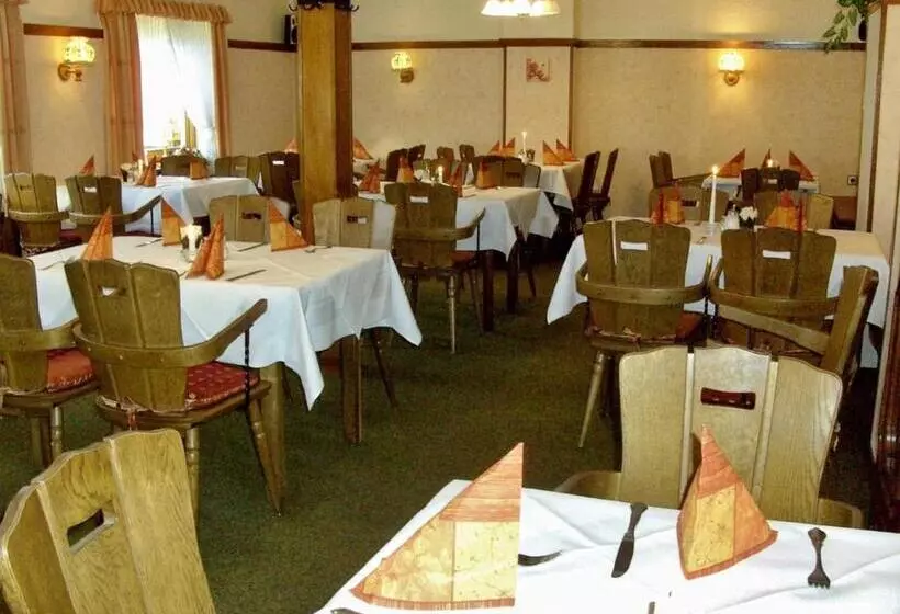 ホテル Restaurant Schmidter Bauernstube