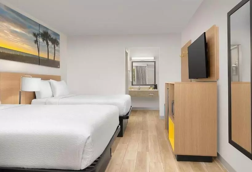 モーテル Days Inn By Wyndham Lake City I75