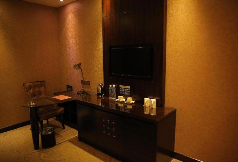 هتل Beijing Guomen International