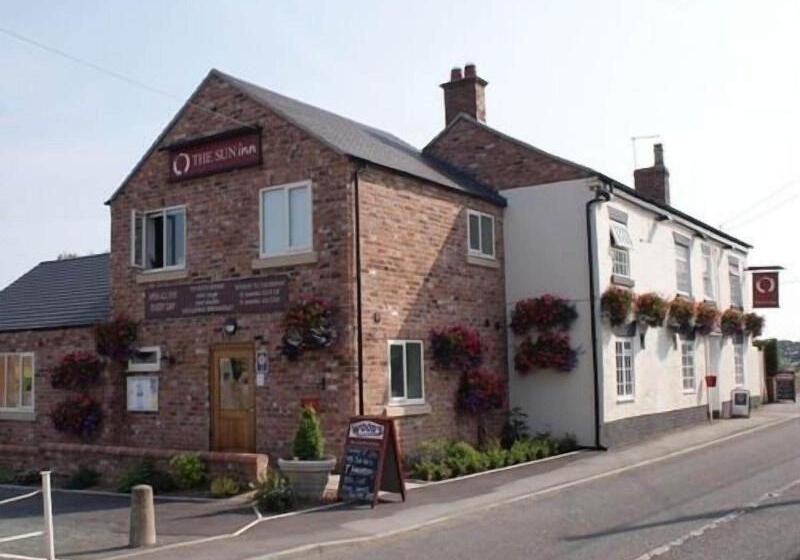 ホテル The Sun Inn