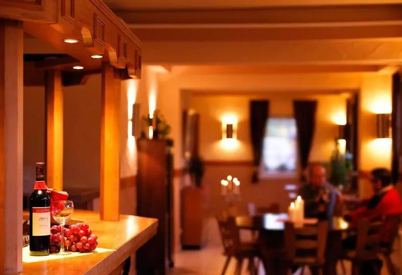 Waldhotel
