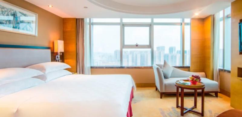 فندق Aile Crown Holiday