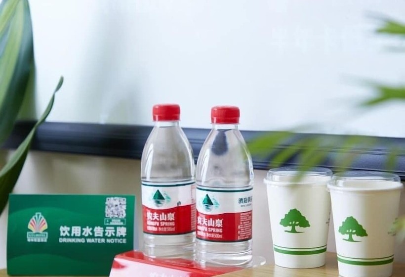 בית מלון כפרי Greentree Inn Shenzhen Futian