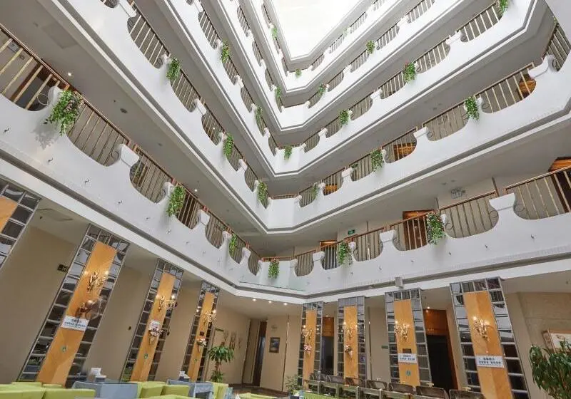 ホテル Greentree Inn Shenzhen Futian